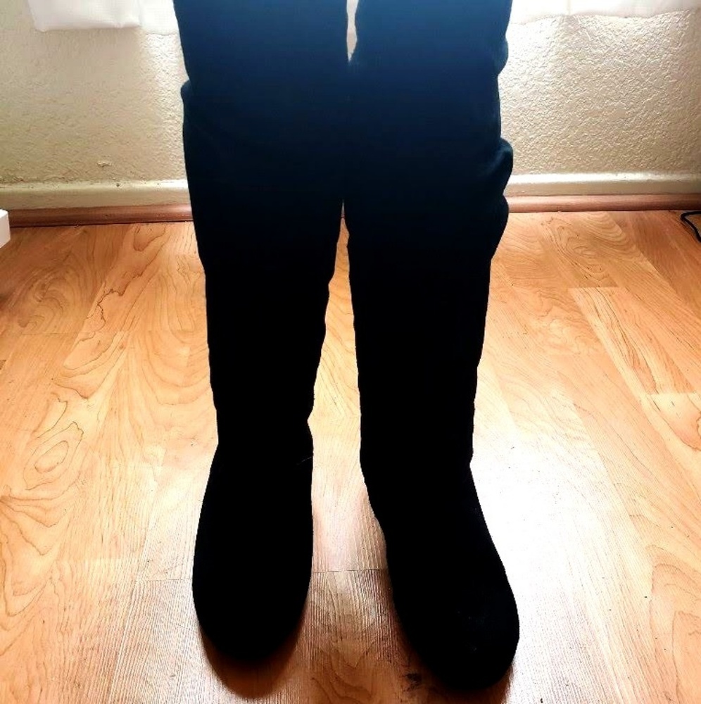 Steve Madden Knee High Suede Boots
